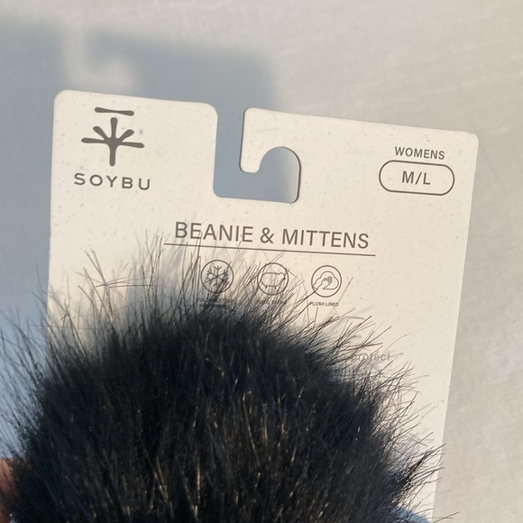 Soybu beanie pom pom & Mittens plush lining M/L - Picture 4 of 15